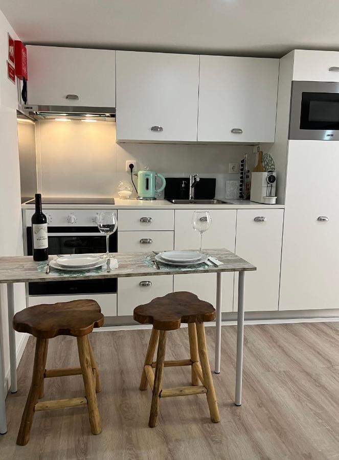 Appartamento Casinha dos Remédios Lisbona Esterno foto