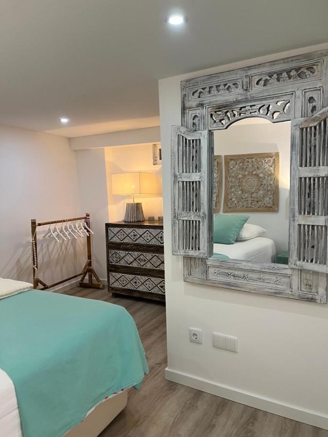 Appartamento Casinha dos Remédios Lisbona Esterno foto