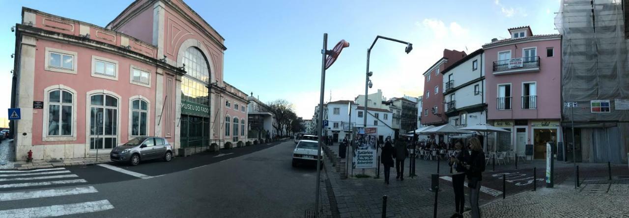 Appartamento Casinha dos Remédios Lisbona Esterno foto